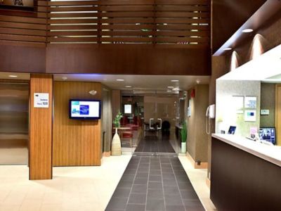 Hotel Express & By Ihg