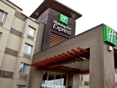 Express & By Ihg Hotel